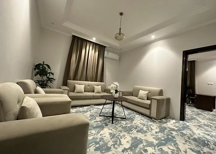 شقق فاخرة خلف فندق مدينة السحاب