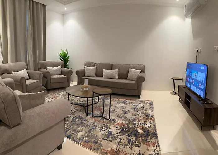 شقق فاخرة خلف فندق مدينة السحاب